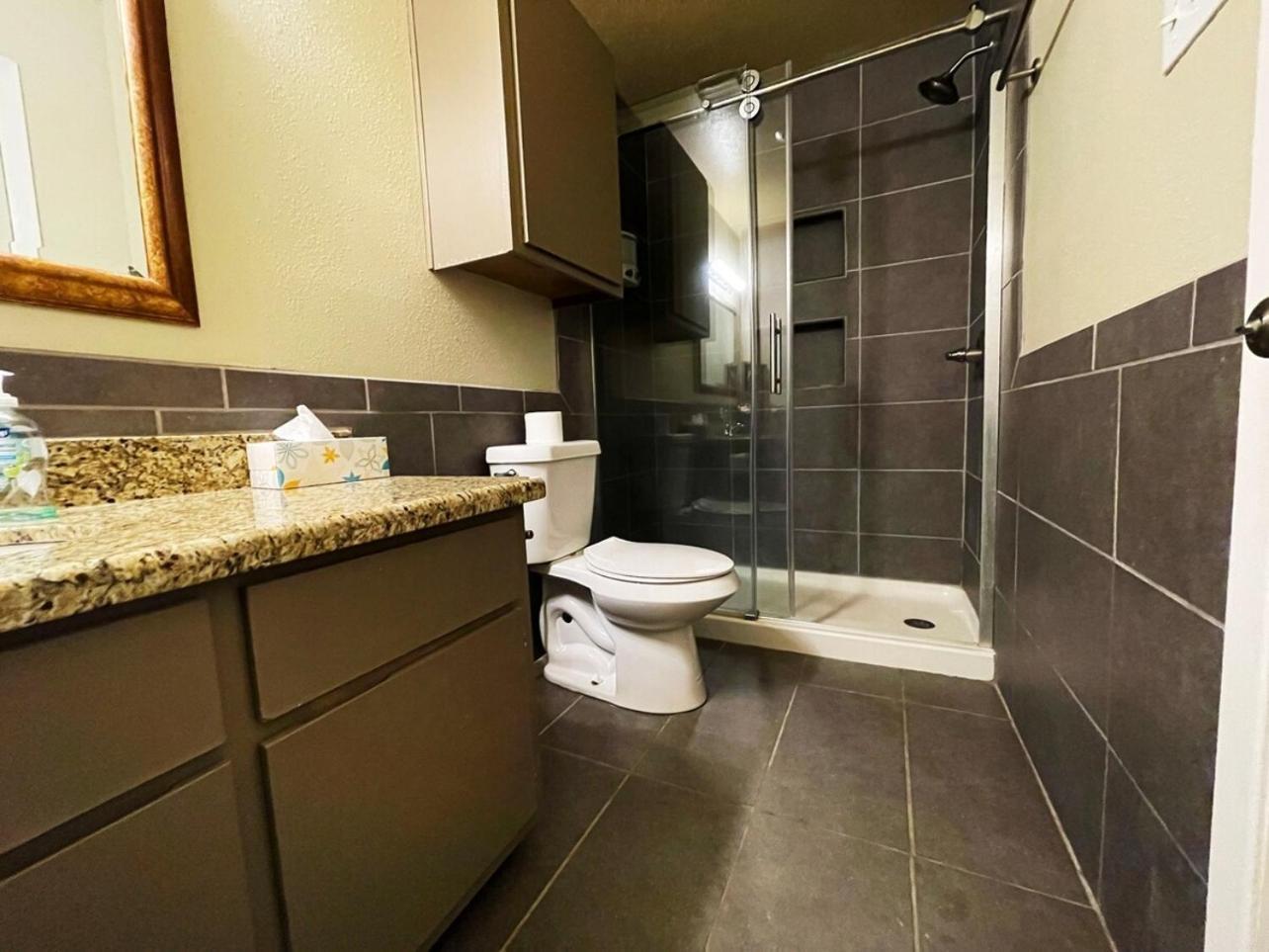 Brilliant & Beautiful Bnb Apartment! B College Station Eksteriør bilde
